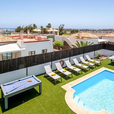 Willa Caleta Heights By Plus *